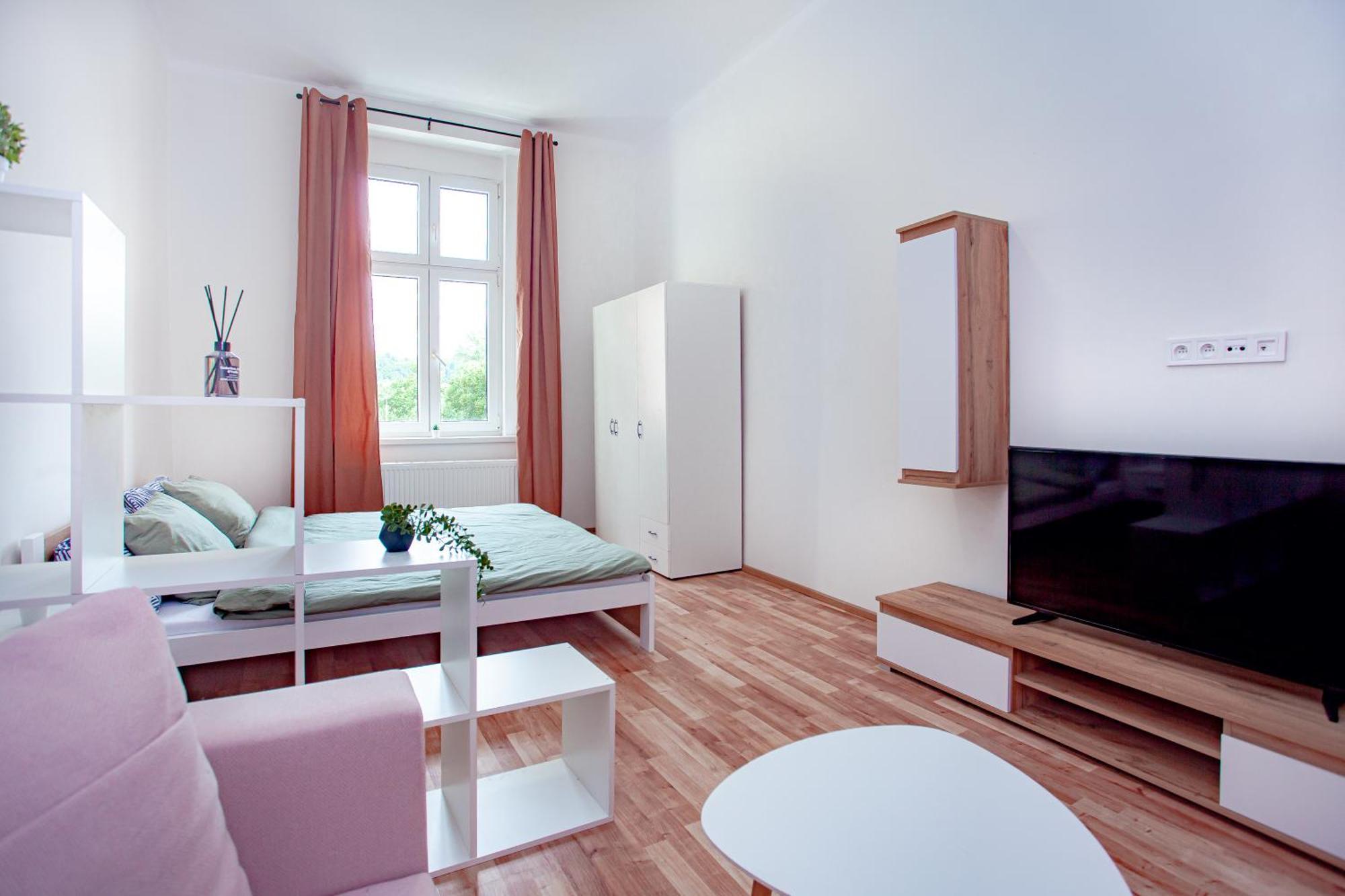 Elegance Apartments Прага Экстерьер фото