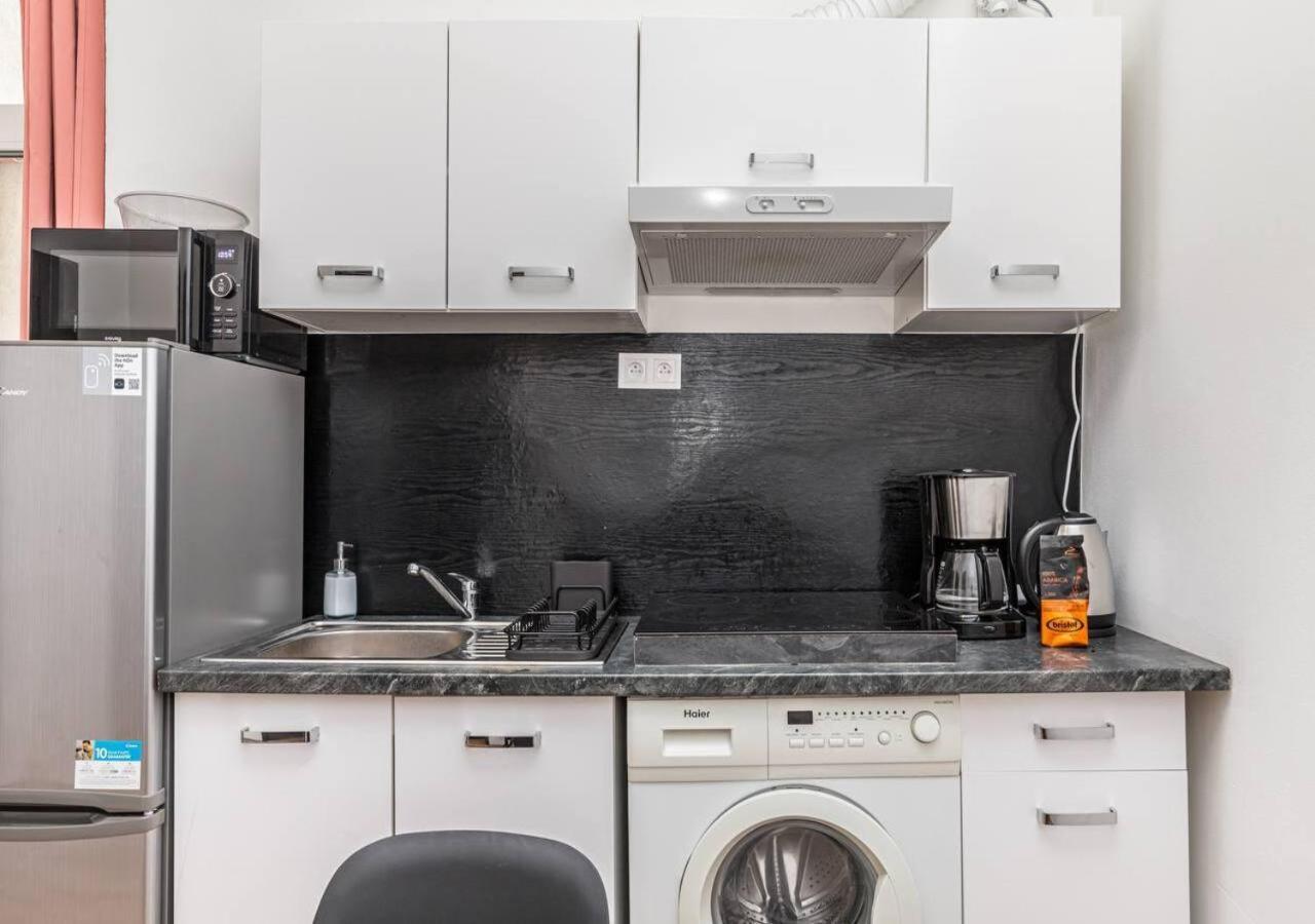 Elegance Apartments Прага Экстерьер фото